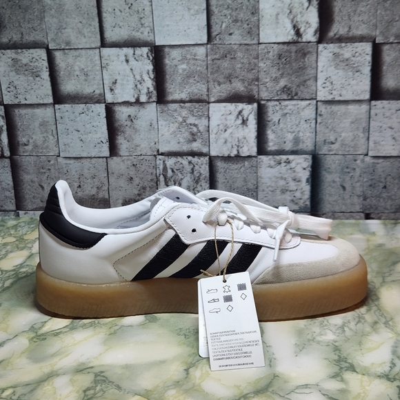 Adidas samba Original Leather Shoes..Size 8 White Black Gum - Picture 2 of 10